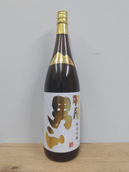 日本酒 羽陽男山 純米吟醸 酒未来 1800ml 火入れ 【山形県 男山酒造】