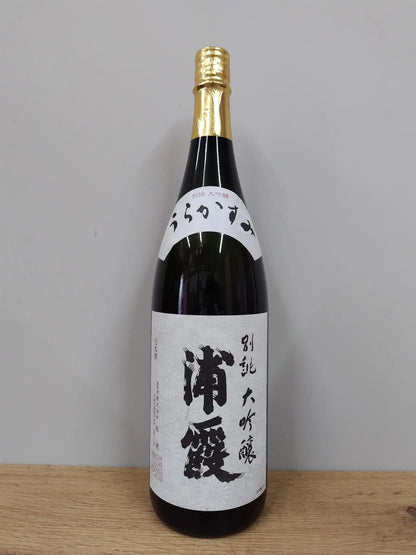 Sake Urakasumi “Betsuatsurae” Daiginjo 1800ml【Saura Corporation, Miyagi Prefecture】